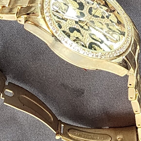 Geneva Gold Plated Link Cheetah Face Crystals Japan Mvmt Stainless Back Watch - Picture 10 of 16